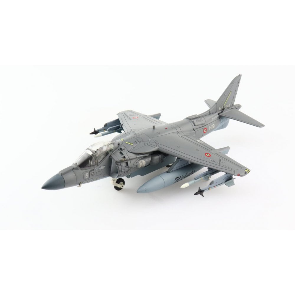 New in stock Hobby Master HA2627 AV-8B Harrier II Plus 1-19, Marina ...