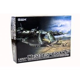 1:144 Me 323D-1 "Gigant" + Sd.Kfz.250 & Panzer II Ausf.F Aircraft Model Kit 