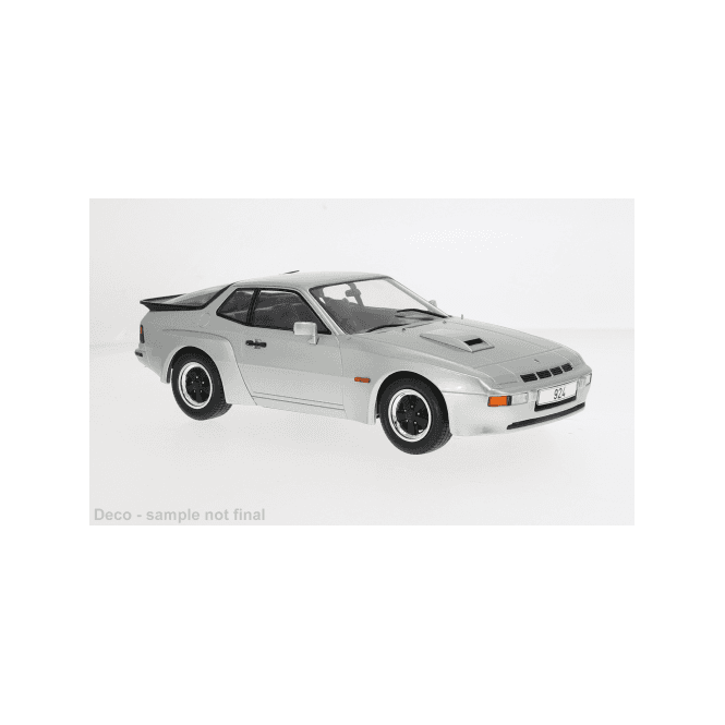 1:18 Porsche 924 Carrera GT Silver 1981 Model Car