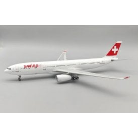 1:200 Airbus A330-300 Swiss International Air Lines HB-JHH Engine with logo Model Plane