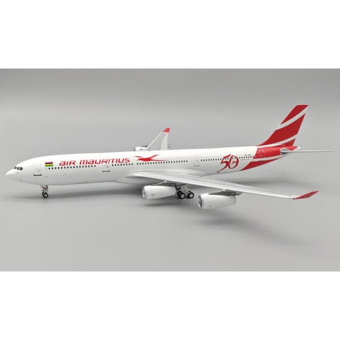 1:200 Airbus A340-313 Air Mauritius 3B-NBJ Model Plane