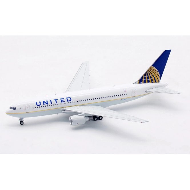 1:200 Boeing 767-224ER United Airlines N73152 Model Plane