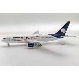 1:200 Boeing 767-283/ER Aeromexico XA-FRJ Model Plane