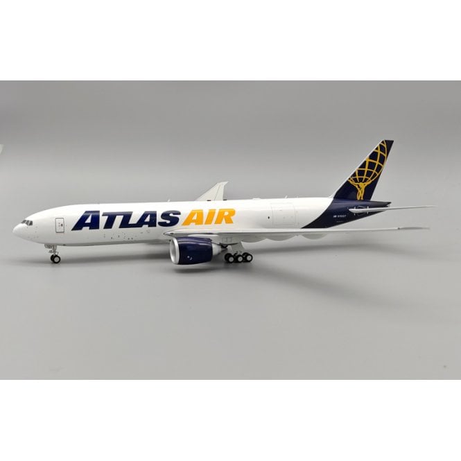 1:200 Boeing 777-F16 Atlas Air N703GTA Model Plane