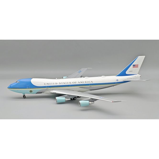 1:200 Boeing VC-25A SAM USAF 29000 & Retirement Collectors Coin Model Plane