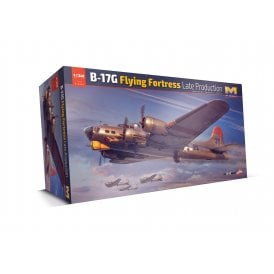 1:32 B-17G Flying Fortress Late Production Aircraft Model Kit
