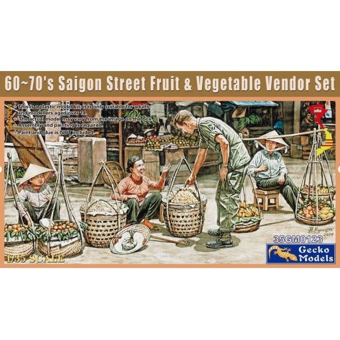 1:35 60’ & 70’s Saigon Street Fruit & Vegetable Vendor Set Military Model Kit