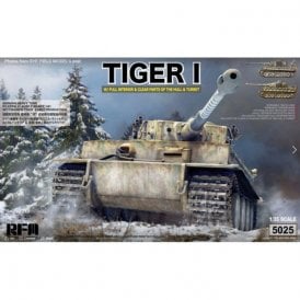 1:35 German Tiger I Early Production Wittmann's Tiger No. 504 - full interior & clear parts with workable track Military Model Kit
