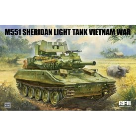 1:35 M551 Light Tank SHERIDAN Vietnam War Military Model Kit