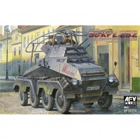 1:35 Sd.Kfz.232 Schwerer Panzerspähwagen (early) Military Model Kit