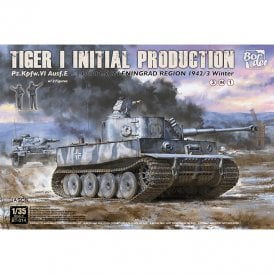 1:35 Tiger I initial production 3 in 1 Military Model Kit