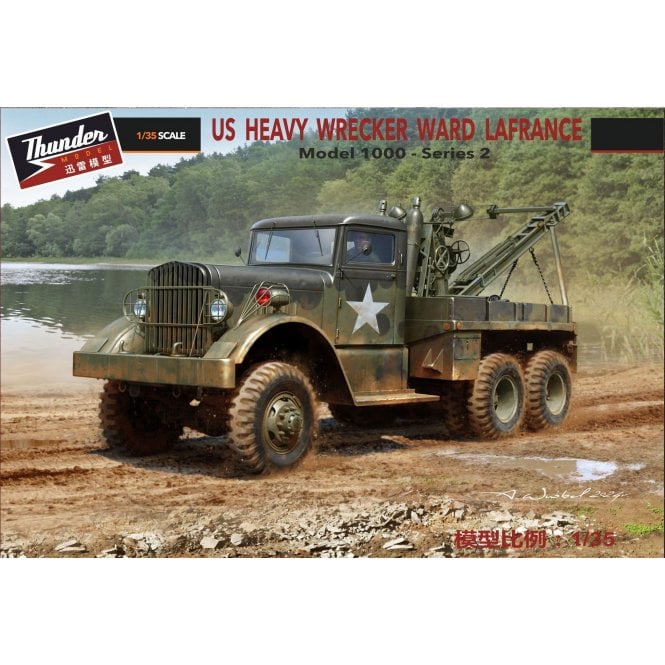 1:35 US Heavy Wrecker Ward LaFrance, M1000, Series 2 Military Model Kit