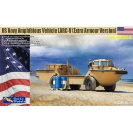 1:35 US Navy Amphibious vehicle LARC-V (Extra Armoured Version) Military Model Kit