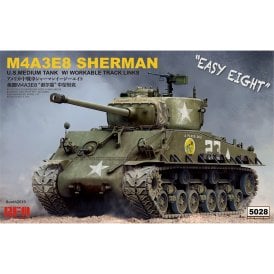 1:35 US Sherman M4A3E8 Workable tracks & torsion bars Military Model Kit