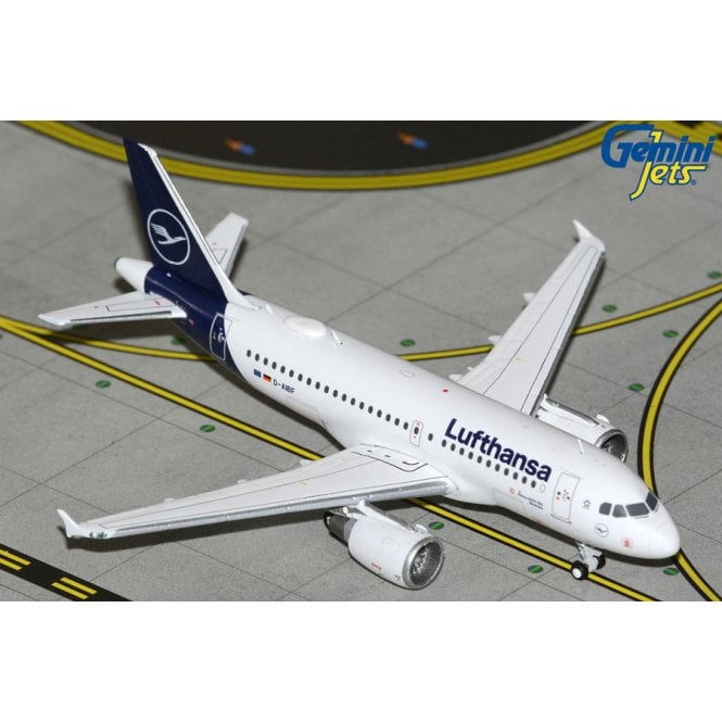 1:400 Airbus A319-100 Lufthansa D-AIBF Model Plane