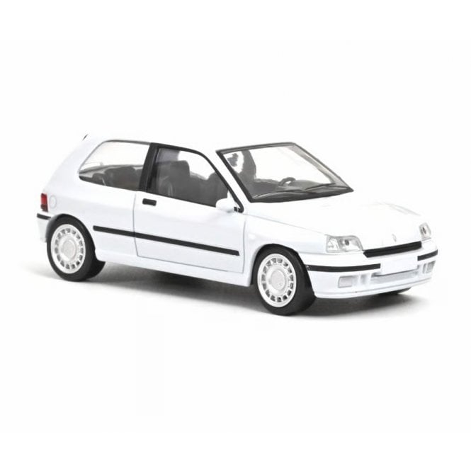1:43 1991 Renault Clio 16S - White Model Car