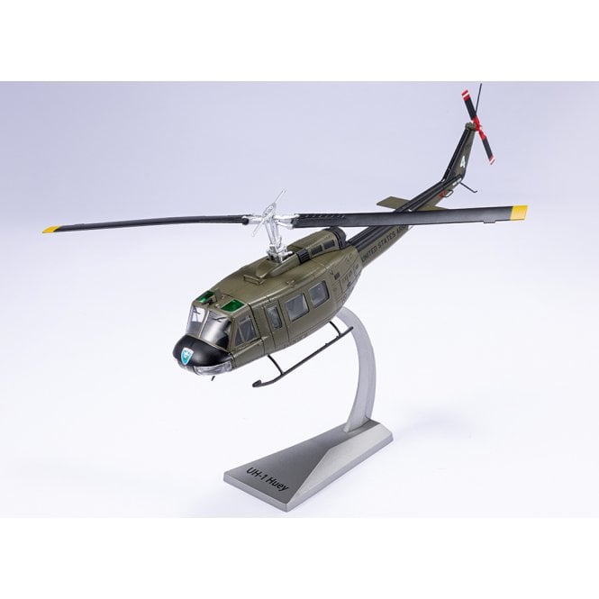 1:48 Bell UH-1H Huey US Army, The Outlaws, 175th Aviation Company Model Plane