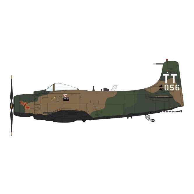 1:72 A-1J Skyraider 