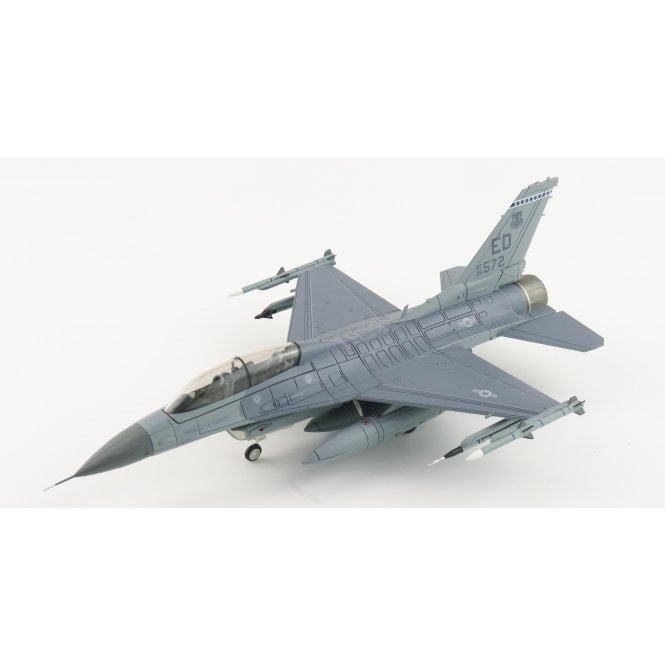 1:72 F-16D Fighting Falcon 85-1572, Edwards AFB, 2024