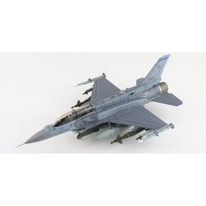 1:72 F-16D 