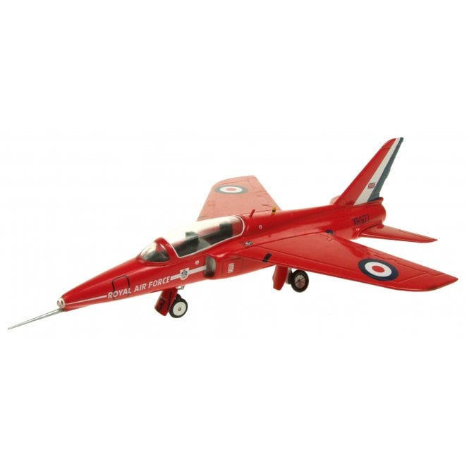 1:72 Folland Gnat T1 RAF Display Team ' Red Arrows ' XR977 Preserved Cosford Museum