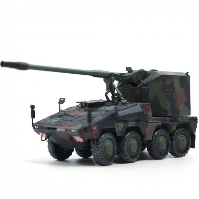 1:72 GTK BOXER RCH NATO Camouflage Model Tank