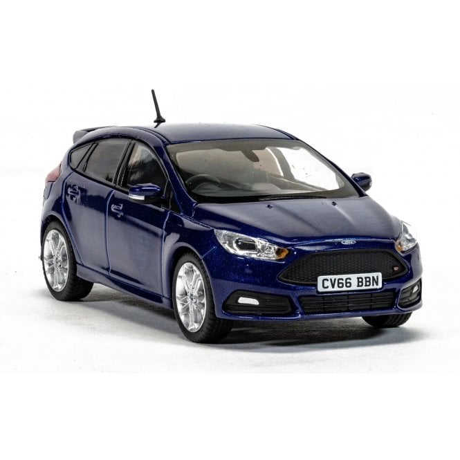 Vanguards 1:43 Ford Focus Mk3 ST-3, Deep Impact Blue Model Car