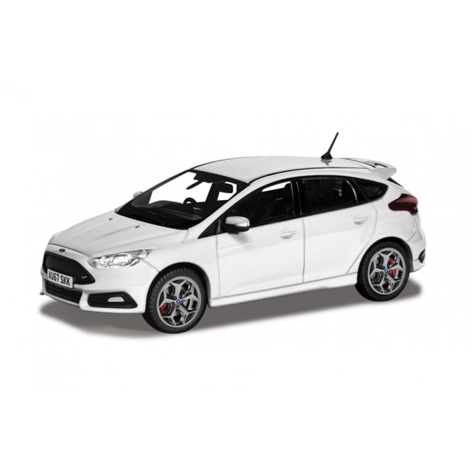 Vanguards 1:43 Ford Focus Mk3 ST2, Frozen White Model Car